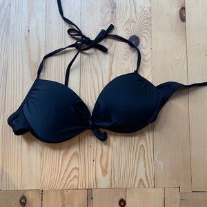 Black bikini top
